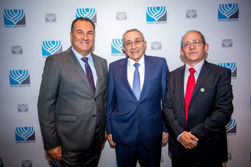 2019-Sept-9-photo-with-Maimon-Hier-Newman-(Linda-Kasian-Photography-3380).jpg